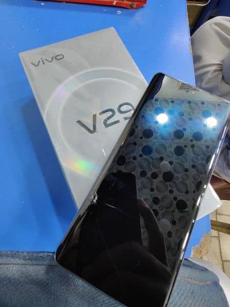 vivo v29 11