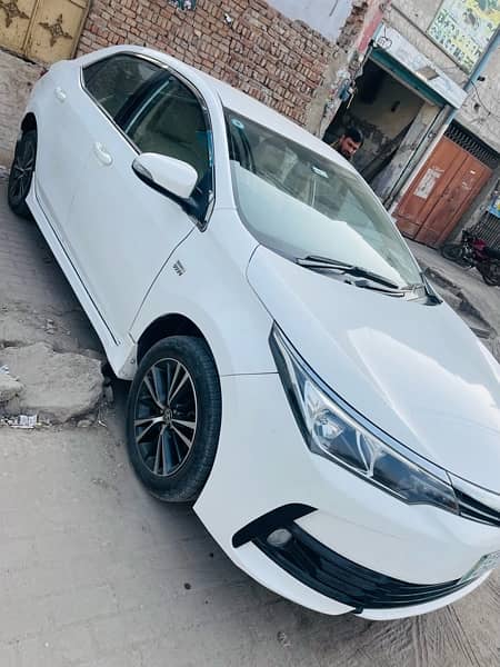 Toyota Corolla Altis 1.62018 model 4