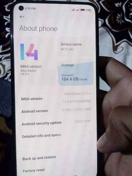 Mi 11 lite 6+5 gb 128 gb full box ha back crak ha or finger nhi chlta 9