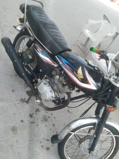 125 Honda for sale cumplate docomnts