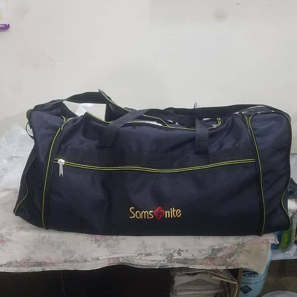 Foldable Travel/Duffle/Sports Bag. O3244833221 0