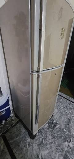 dawlance refrigerator lush condition