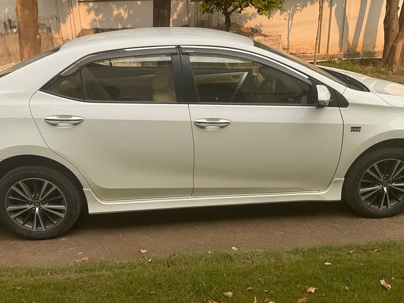 Toyota Corolla Altis X 2021 Model 1.6 6