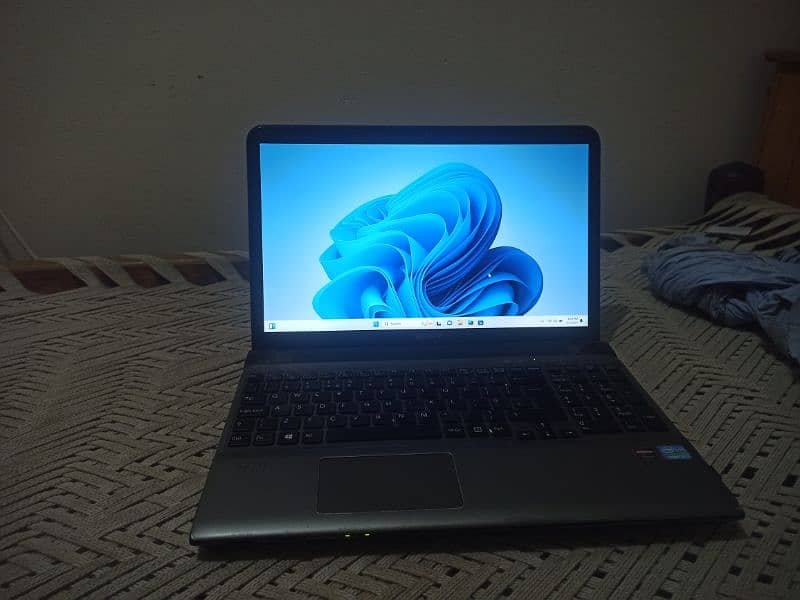 Gaming Sony Core i5 Laptop Decent Reasonable Cheap 14