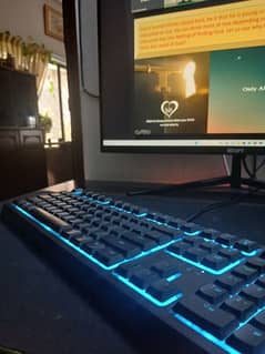 razer keyboard no box 1 month used