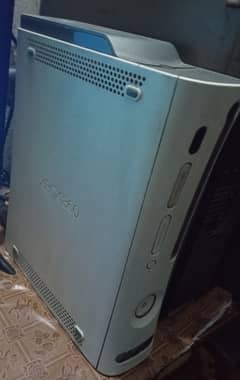 Xbox 360. Call me on 03155172130. Checked warranty.