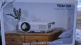 Brand new condition projector USA Product 0