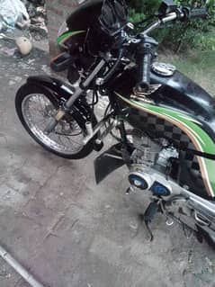 Honda Deluex 125CC