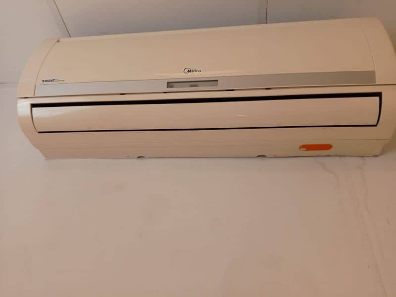 Orient Split AC 2