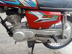 Honda 125 new cadishain 9%10 red 100 parsain ok Hy