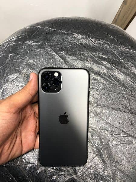 iphone 11 pro pta approved 256 gb all ok water pack 6