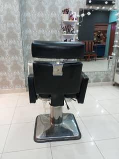 Styling Chair