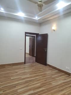 ONE KANAL UPPER PORTION AVAILABLE FOR RENT IN VALENCIA TOWN LAHORE 0