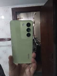 vivo y100