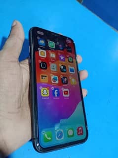 iPhone 11 Pro max 0