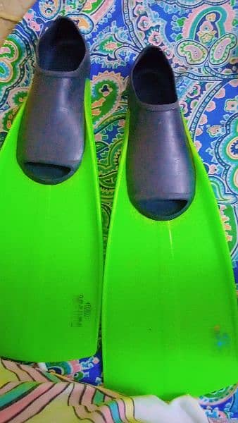 best fins condition 9/10 message me 2