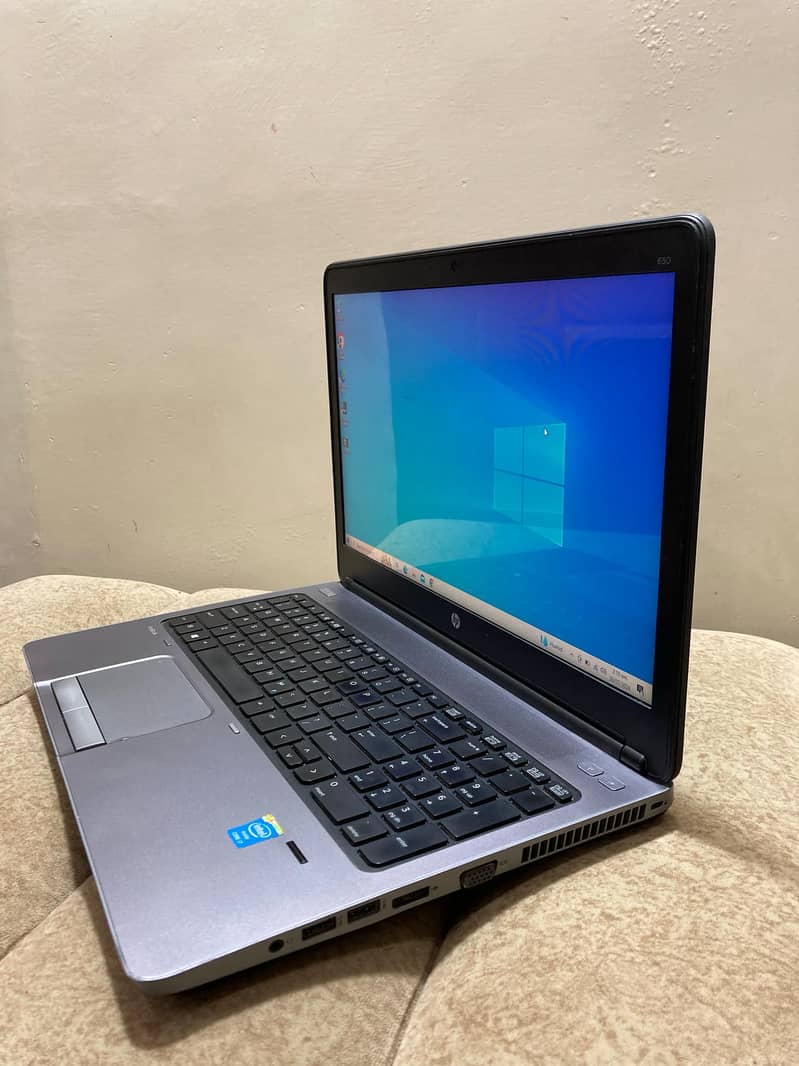 HP Probook 640 G1 Core i7 4th Generation Awesome Numpad laptop 1