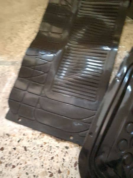 car floor mats PVC or unused 2