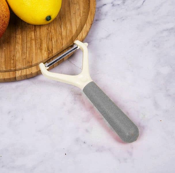 Peeler for cutting potatoes cucumber 1