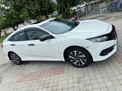 Honda Civic Oriel 2017