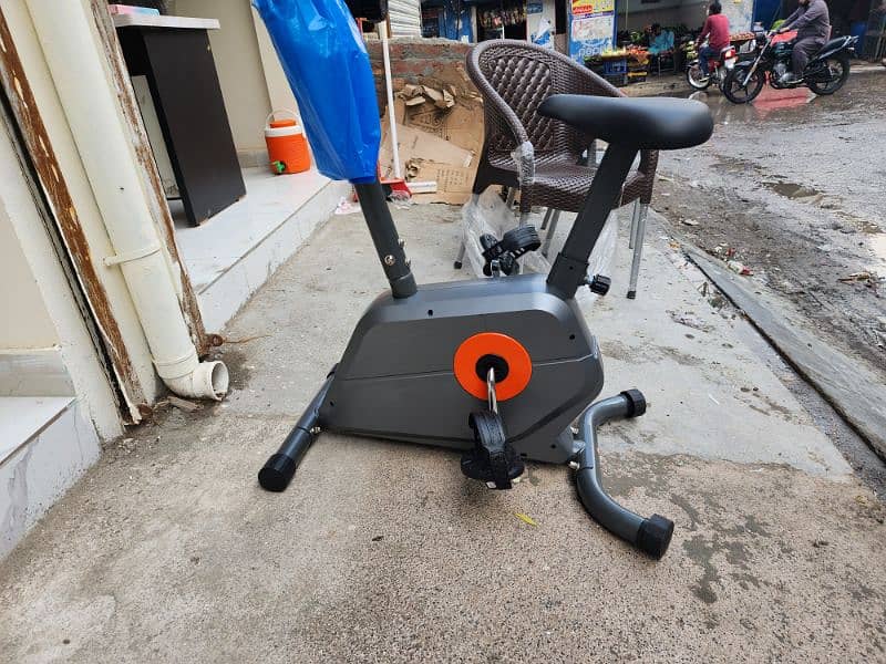 treadmill 0308-1043214/elliptical/spin bike/ recumbent bike/home gym 4