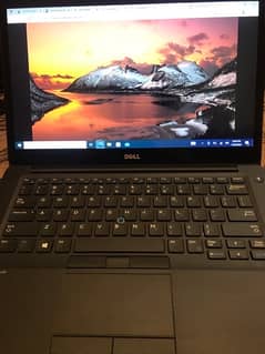 Dell Latitude 7480, i5 6th Gen, Touch screen, 12gb Ram, 256gb SSD