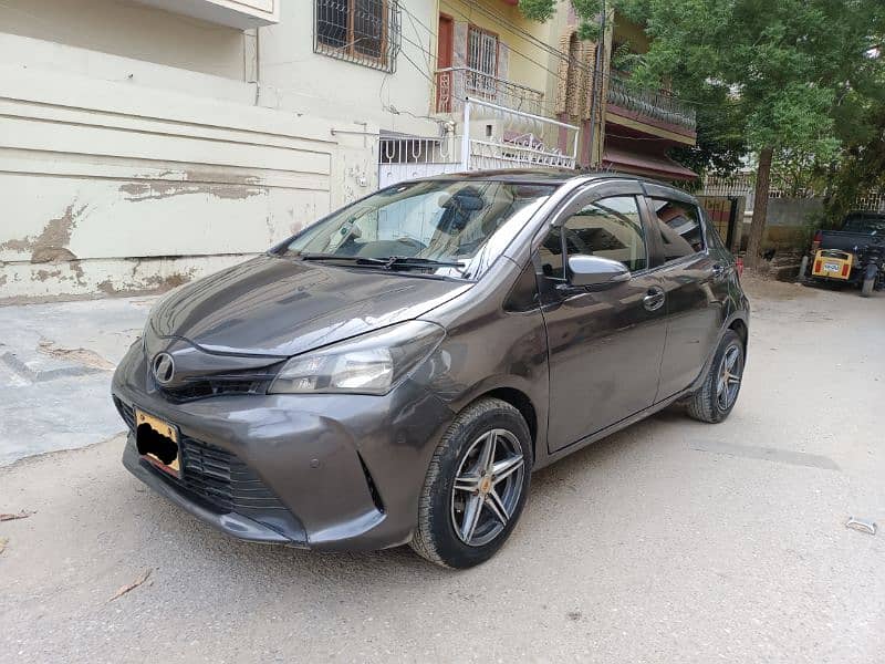 Toyota Vitz 2014 1