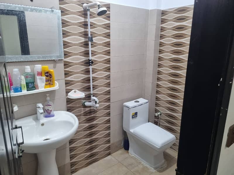 3 Bed DD, 2nd Floor, Well Maintained Lift Project 9