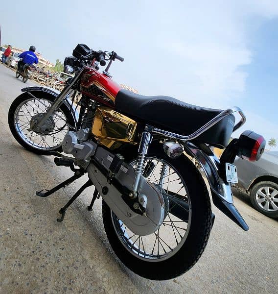 Honda CG 125 gold special edition SE 7