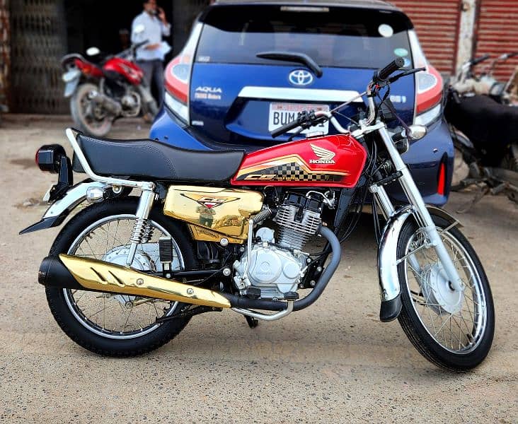 Honda CG 125 gold special edition SE 9