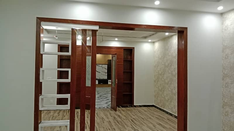 1 Kanal B/N Dubble storey house for sale in IEP town defence Road Lahore 8