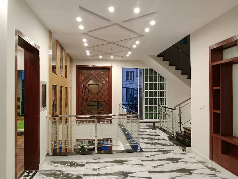 1 Kanal B/N Dubble storey house for sale in IEP town defence Road Lahore 26