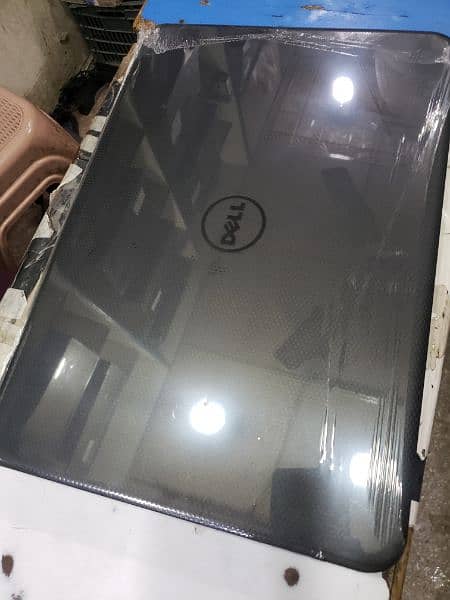 Dell Inspiron 15 Super Slim Laptop 3