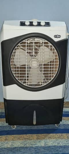 AIR COOLER FOR SELL 10/10 CONDITION FEW DAYS USE ONLY IN 12K