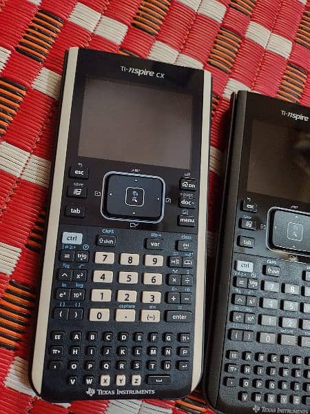 TEXAS INSTRUMENTS TI-NSPIRE CX CAS COLOUR GRAPHICS GRAPHING CALCULATOR 14