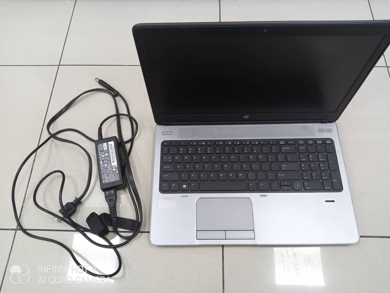 HP core i3, 4th generation. 128 gb SSD,4 gb RAM,500gb HDD,15" display 6