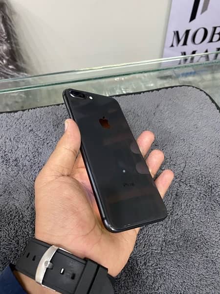 iPhone 8 Plus 256gb pta approved 7