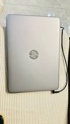 HP Elitebook Bang & Olufsen i5 8gb RAM 256 gb