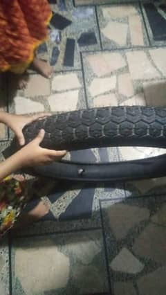 cd 70 ka Tyre ha plus tube