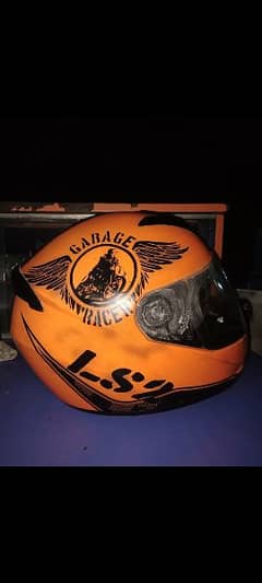 LS2 HELMET (size XL, With one Extra VISOR free) 0