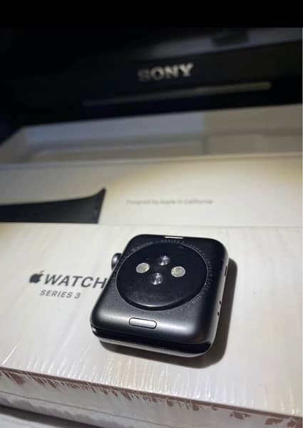 Apple Watch Series 3 Black 42 mm 6