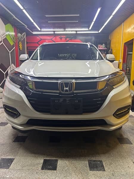 Honda Vezel 4.5 grade Z Sensing 2019 urgent sale 11