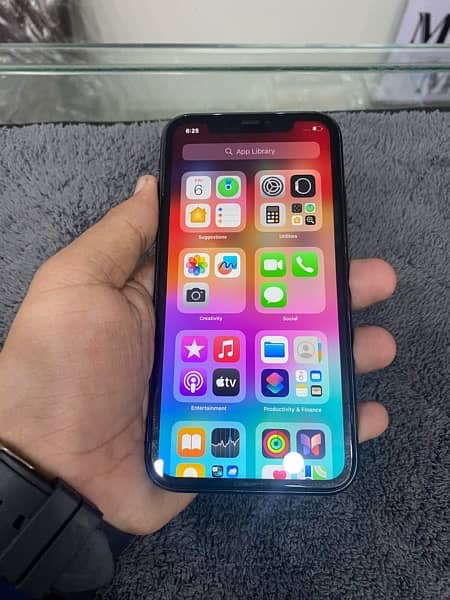 iPhone 11 waterpack 2