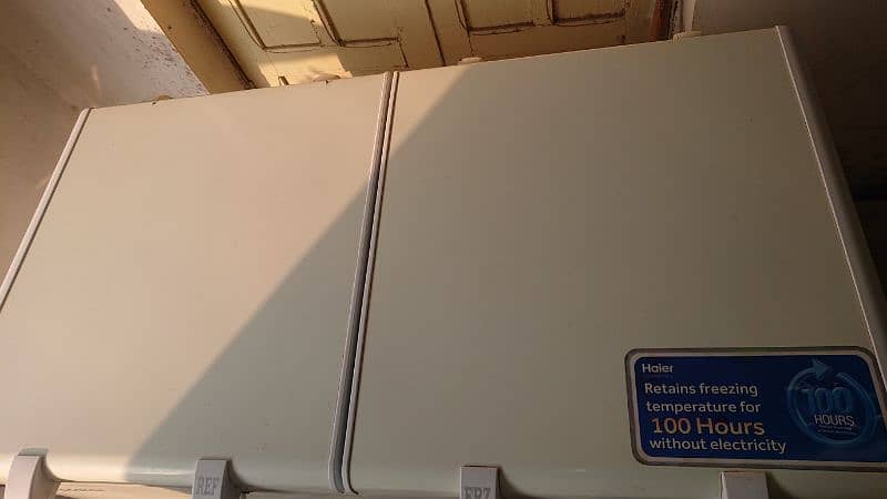 HAIER DOUBLE DOOR FREEZER LIKE NEW 2