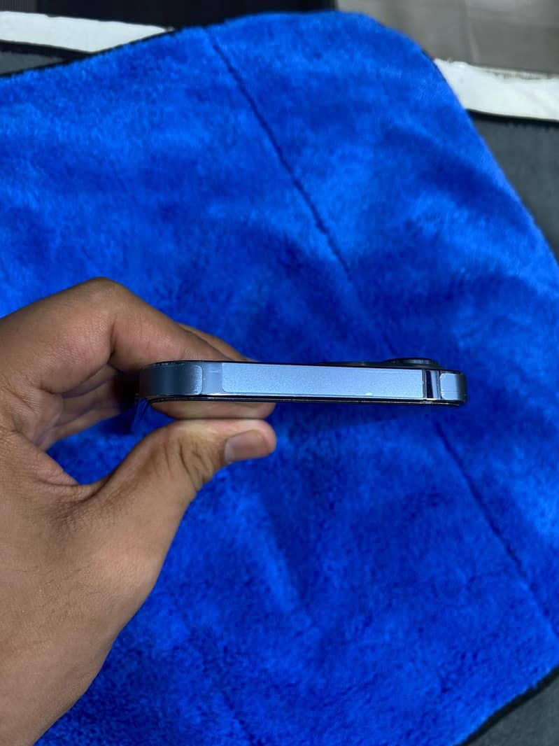 i phone 13 pro max jv pta 128 GB siara blue colour with box 2