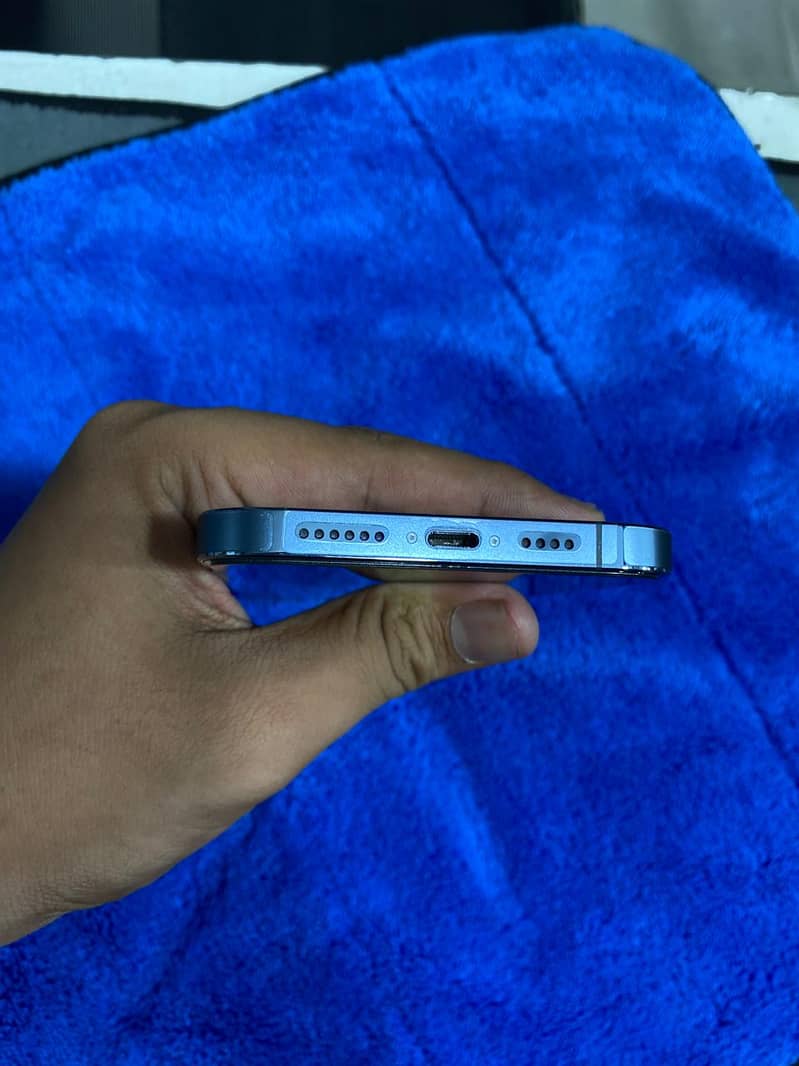 i phone 13 pro max jv pta 128 GB siara blue colour with box 3