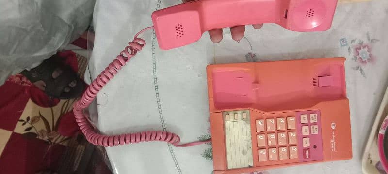 telephone 4