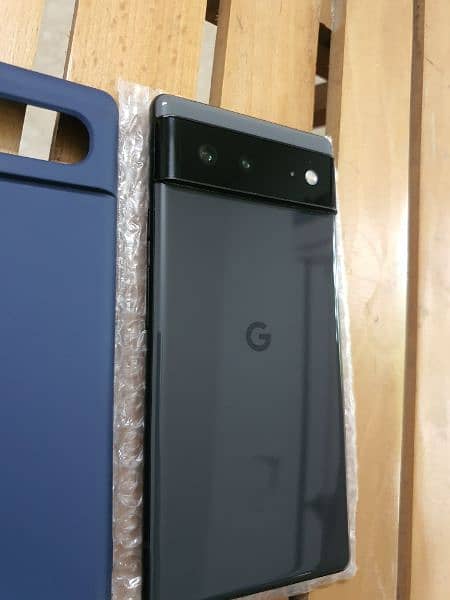 google pixel 6 8/128gb 9/10 condition 4 months sim time non active 1