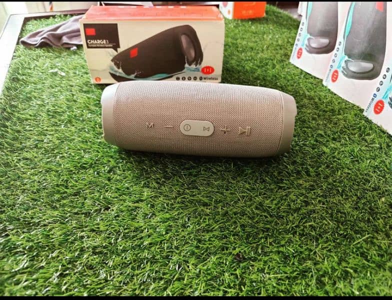 charge 3 Bluetooth portable speaker charge 2 + party speaker 1