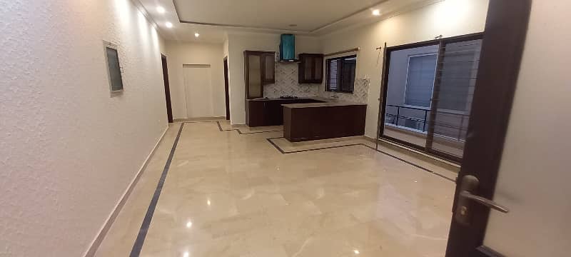 Knaal 7 Bed House With Full Basement Near Park Available For Rent In Dha Phase 3 8